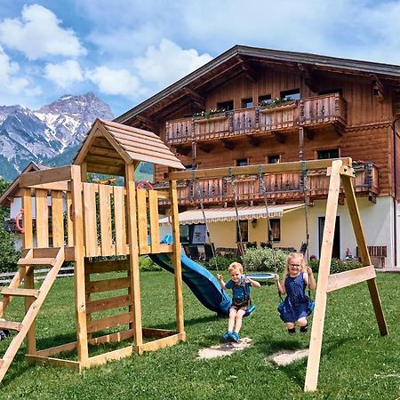 Haus Obermuehle Bed & Breakfast Maria Alm am Steinernen Meer Luaran gambar