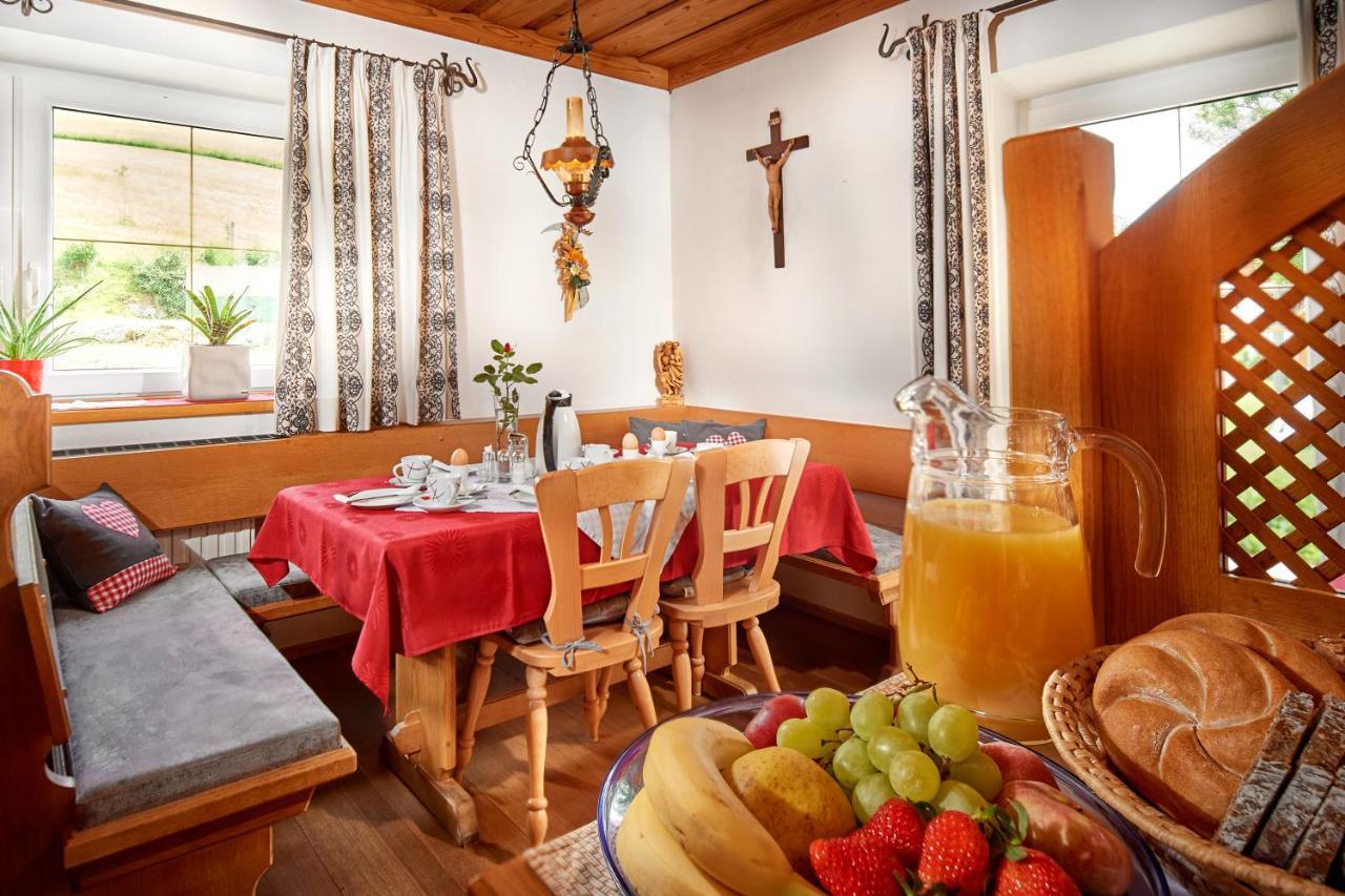 Haus Obermuehle Bed & Breakfast Maria Alm am Steinernen Meer Luaran gambar