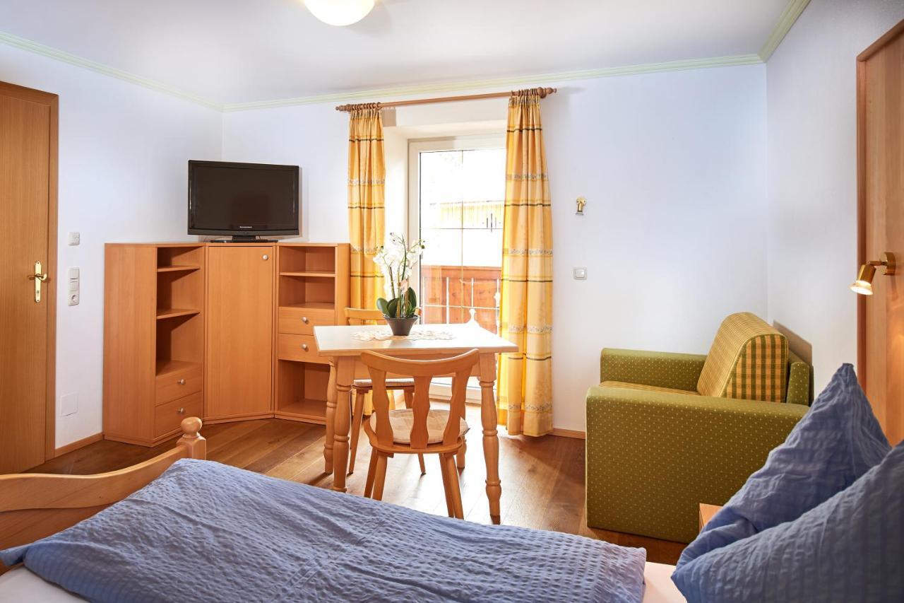 Haus Obermuehle Bed & Breakfast Maria Alm am Steinernen Meer Luaran gambar