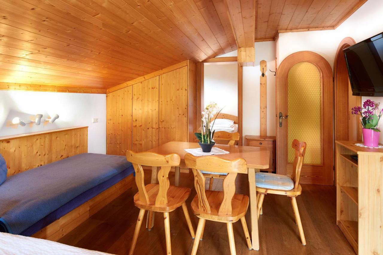 Haus Obermuehle Bed & Breakfast Maria Alm am Steinernen Meer Luaran gambar